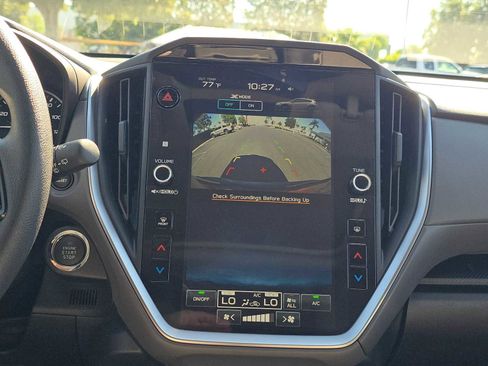 Used 2024 Subaru Crosstrek 2.0i Premium image 28