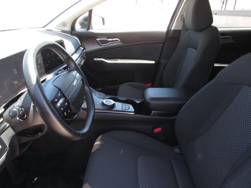 Used 2026 Kia Sportage S AWD/4WD image 14