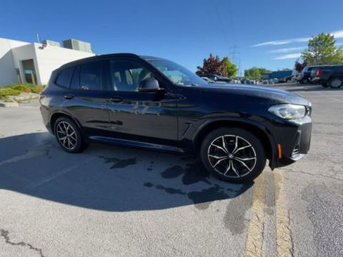 Used 2022 BMW X3 xDrive30i w/ M Sport Package AWD/4WD image 2