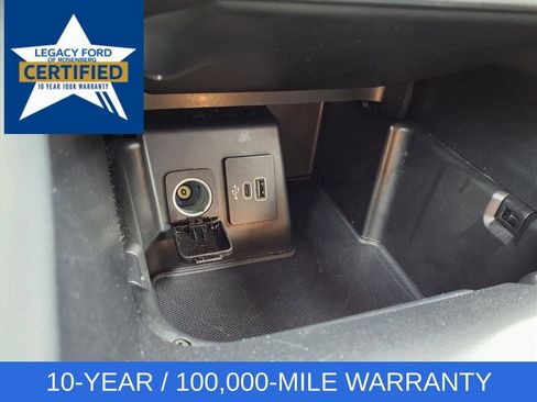 Used 2025 Ford Explorer ST-Line image 13