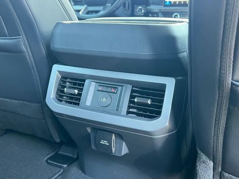 Used 2026 Ford F350 Lariat w/ FX4 Off-Road Package AWD/4WD image 20
