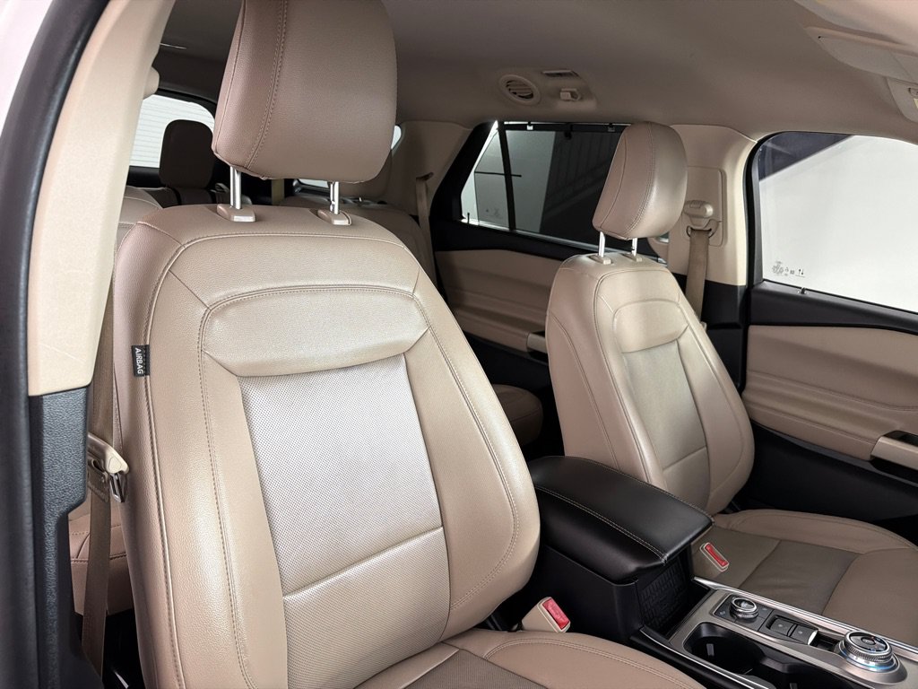 Used 2021 Ford Explorer Limited AWD/4WD image 24