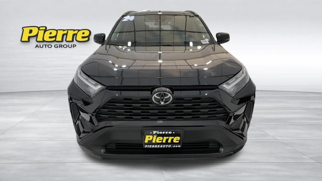 Used 2024 Toyota RAV4 XLE FWD image 8