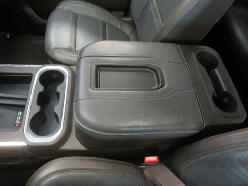 Used 2022 GMC Sierra 1500 Denali w/ Denali Premium Package image 45