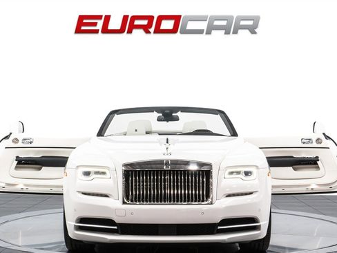 Used 2018 Rolls-Royce Dawn image 10