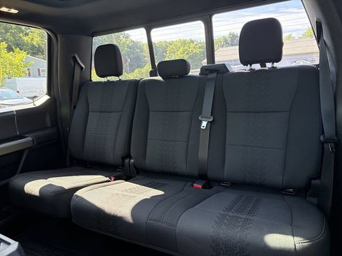 Used 2018 Ford F150 XLT w/ Equipment Group 302A Luxury AWD/4WD image 23