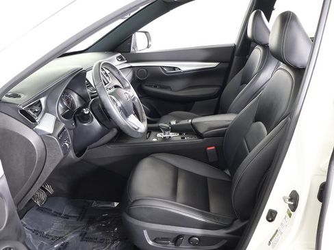 Used 2020 INFINITI QX50 Essential w/ Edition 30 Package FWD image 30