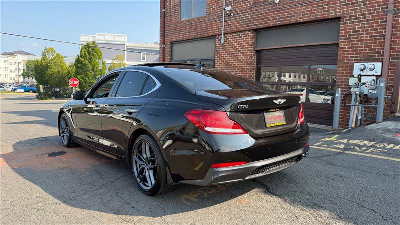 Used 2019 Genesis G70 2.0T Advanced w/ Elite Package RWD image 11