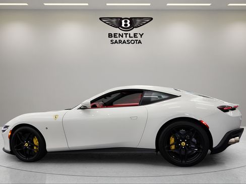 Used 2023 Ferrari Roma RWD image 8