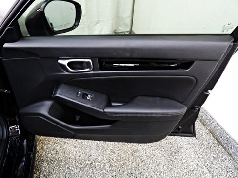 Used 2024 Honda Civic EX-L image 11