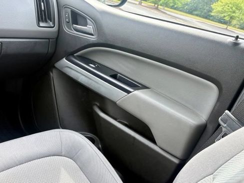 Used 2015 Chevrolet Colorado LT w/ LT Convenience Package RWD image 26