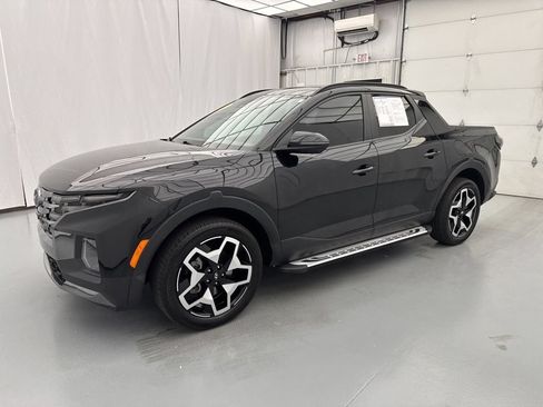 Used 2022 Hyundai Santa Cruz Limited AWD/4WD image 3