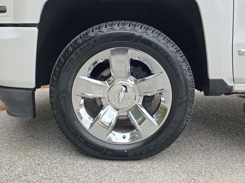 Used 2018 Chevrolet Silverado 1500 LTZ Z71 w/ LTZ Plus Package image 44