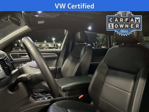 Certified 2023 Volkswagen Atlas Cross Sport SE image 13
