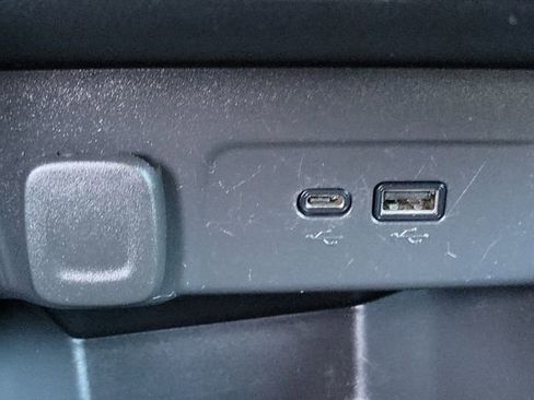 Used 2024 Chevrolet Trax LS w/ LS Convenience Package image 14