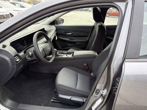 New 2026 Nissan Sentra SV w/ SV Convenience Package FWD image 12