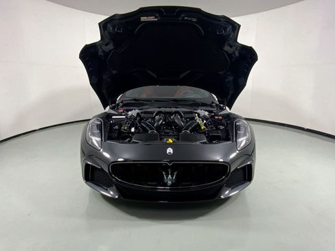 Certified 2024 Maserati GranTurismo Trofeo image 9