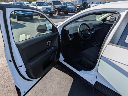 Certified 2024 Hyundai Ioniq 5 SEL RWD image 34