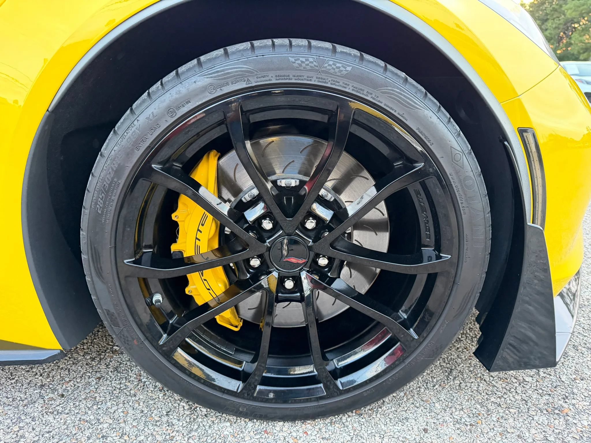 Used 2017 Chevrolet Corvette Grand Sport RWD image 17