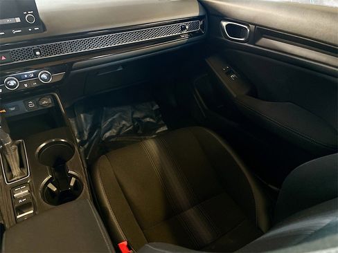 Used 2024 Honda Civic Sport image 21