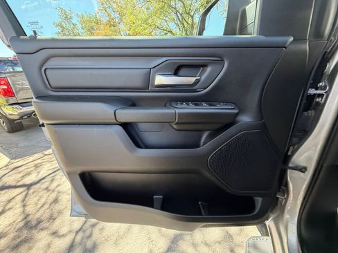 Used 2025 RAM 1500 Warlock AWD/4WD image 27