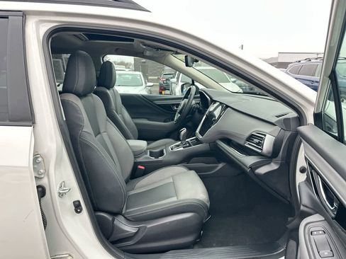 Certified 2025 Subaru Outback Onyx Edition image 27