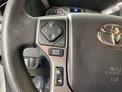 Certified 2022 Toyota Tacoma Limited image 15