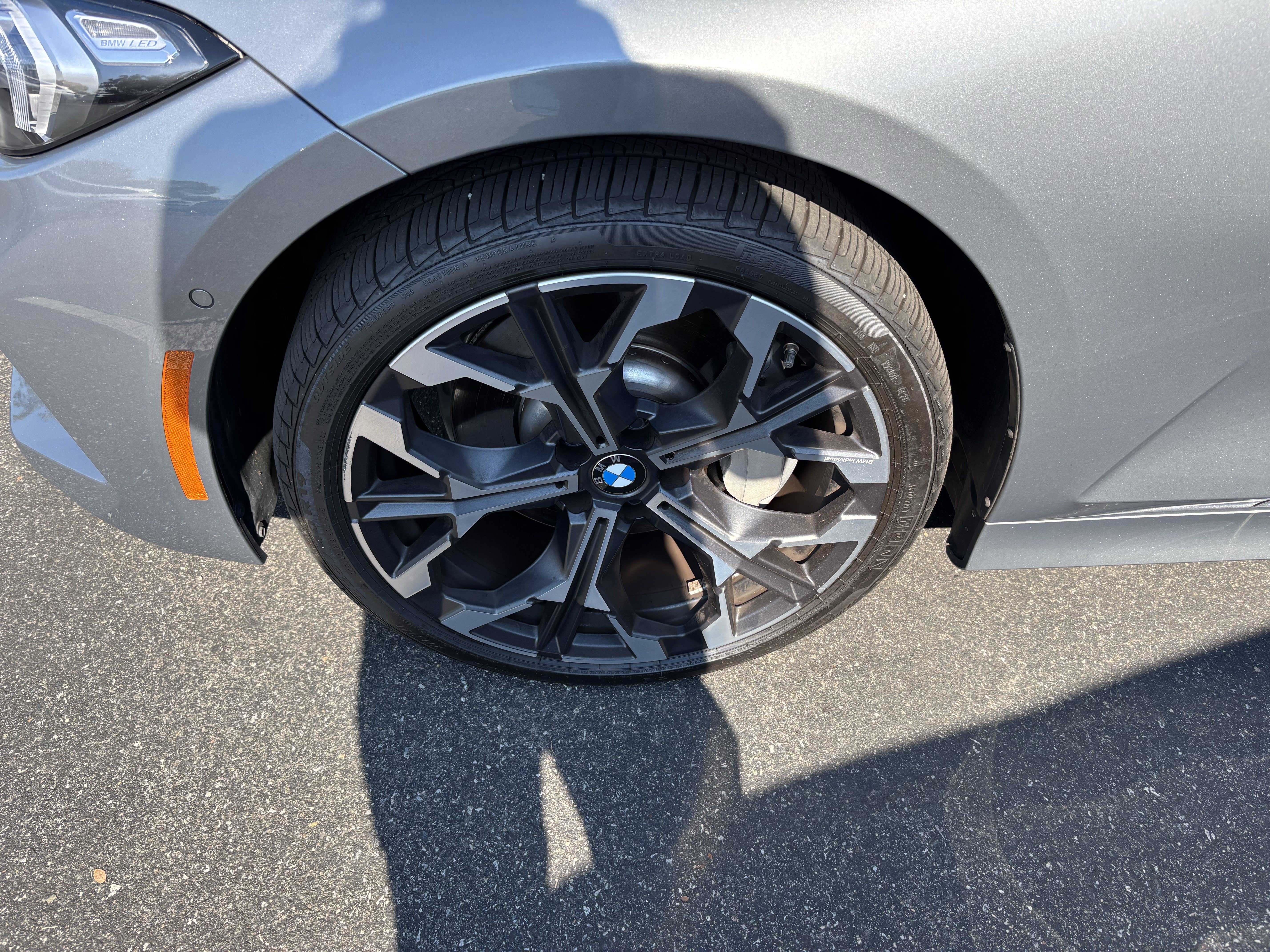 Certified 2025 BMW 330i Sedan RWD image 12