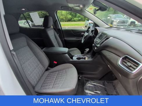Used 2024 Chevrolet Equinox LT AWD/4WD image 28