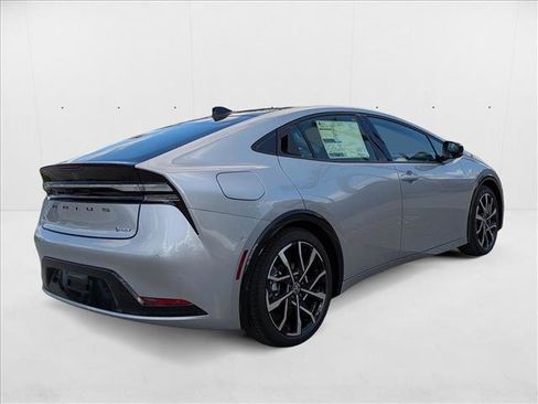 New 2026 Toyota Prius Plug-In Hybrid image 2