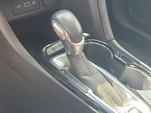 Used 2023 Buick Encore GX Preferred image 23