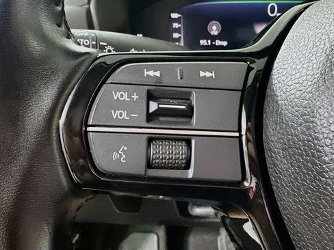 Used 2023 Honda Accord Touring image 21