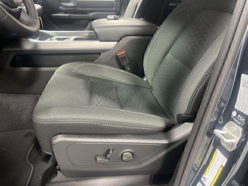 New 2026 RAM 1500 Big Horn w/ Night Edition image 7