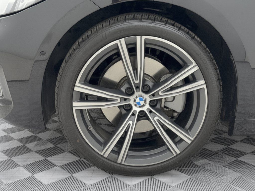 Used 2023 BMW 330i Sedan w/ Parking Assistance Package RWD image 13