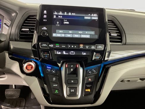 Used 2021 Honda Odyssey Elite image 31