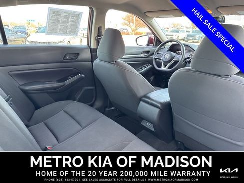 Used 2023 Nissan Altima 2.5 SV FWD image 25