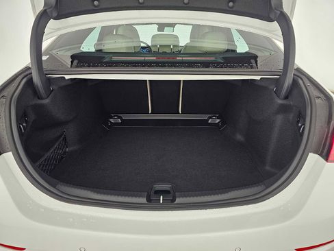 Used 2025 Mercedes-Benz C 300 Sedan image 14