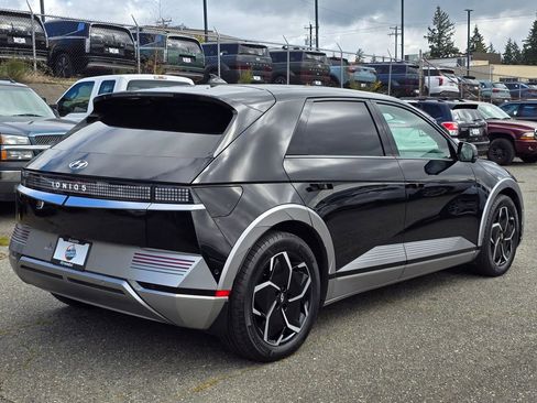 Used 2024 Hyundai Ioniq 5 Limited image 7