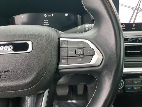 Used 2022 Jeep Compass High Altitude image 16