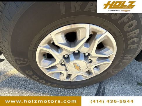 Used 2022 Chevrolet Silverado 2500 LT w/ Convenience Package AWD/4WD image 32