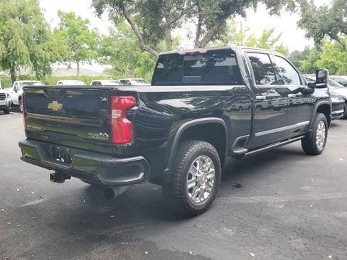 Certified 2024 Chevrolet Silverado 2500 High Country w/ Technology Package AWD/4WD image 5