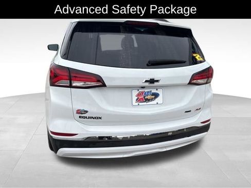 Used 2023 Chevrolet Equinox RS w/ RS Leather Package image 7