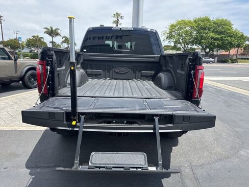 Used 2025 Ford F150 Raptor w/ Equipment Group 803A Raptor R AWD/4WD image 6
