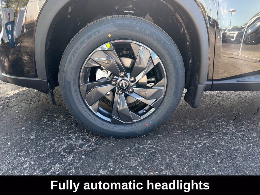 Used 2026 Nissan Rogue SV w/ Cold Weather Package FWD image 33