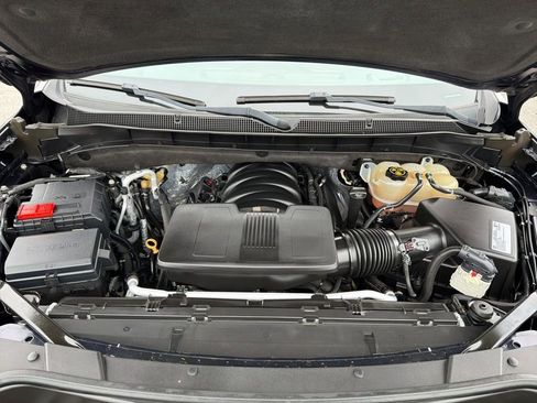 Used 2021 Chevrolet Tahoe LT w/ LT Signature Package image 12