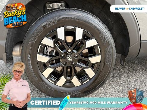 Used 2025 Hyundai Santa Cruz SE FWD image 10