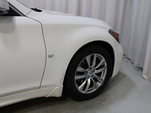 Used 2015 INFINITI Q70 3.7 image 29