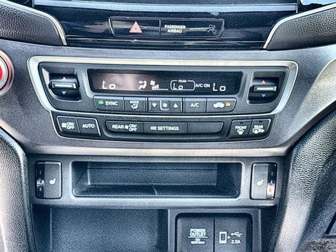 Used 2023 Honda Passport EX-L image 17