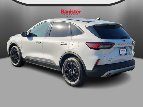 Used 2026 Ford Escape Active AWD/4WD image 6