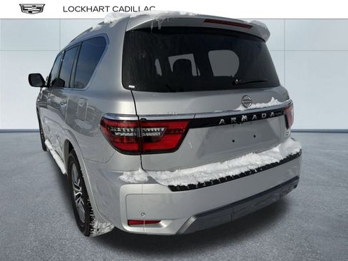 Used 2024 Nissan Armada SL w/ Captain's Chairs Package image 11